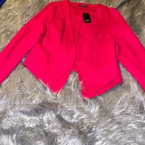 The color is hot pink my lighting was horrible .